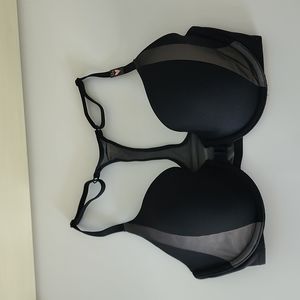 Victoria secret bra 32D